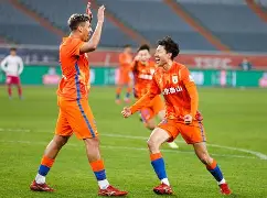 德国杯赛前走向成谜；武汉三镇刷新队史纪录；球迷炸锅；赛季目标并未改变